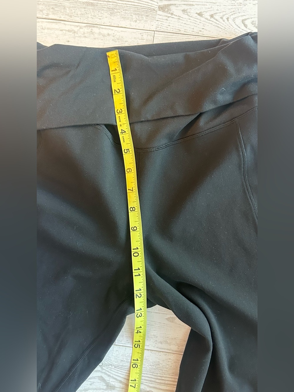 lululemon Black Groove Wide Leg Foldover Yoga Pants Size 6 - Picture 7 of 10